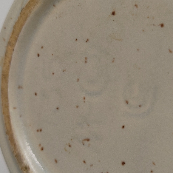 Small McCoy Lidded Ceramic Canister - Picture 6 of 10